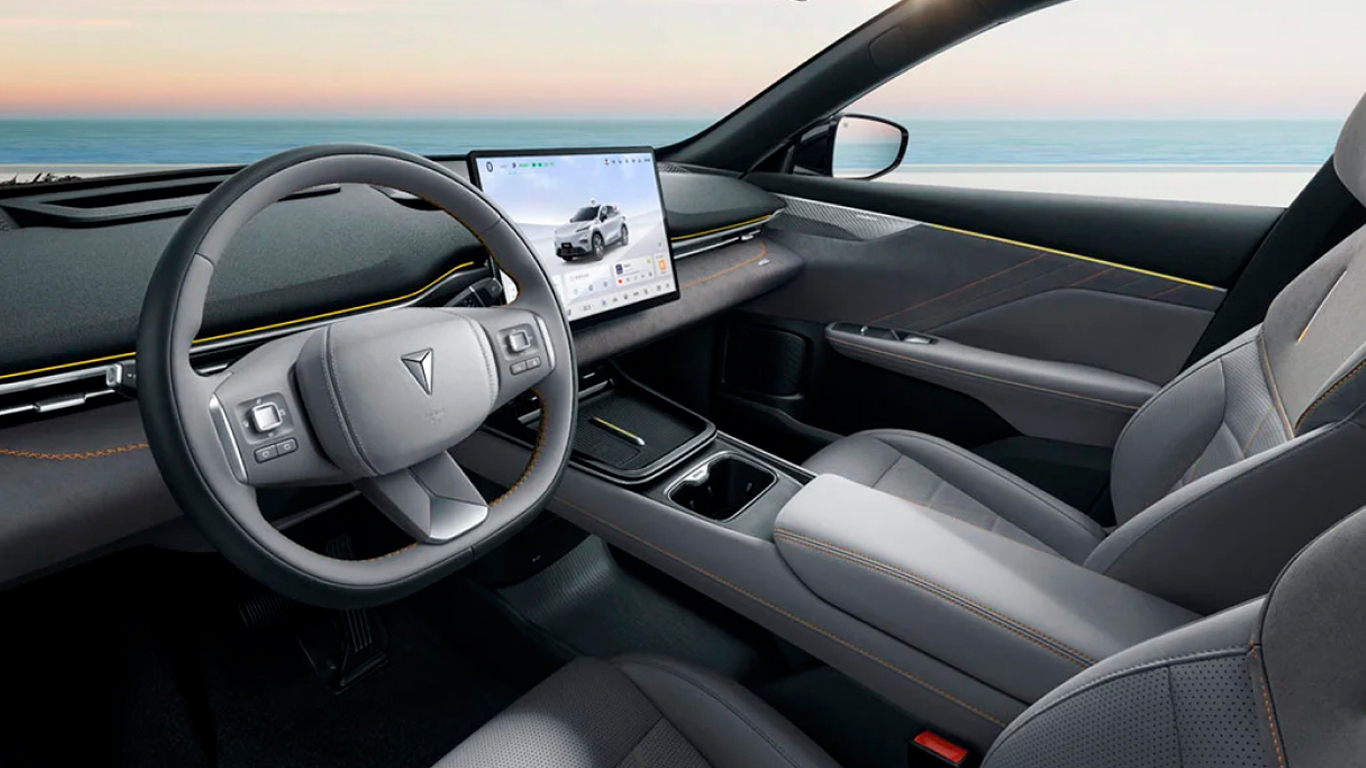 DEEPAL-S05-interior2