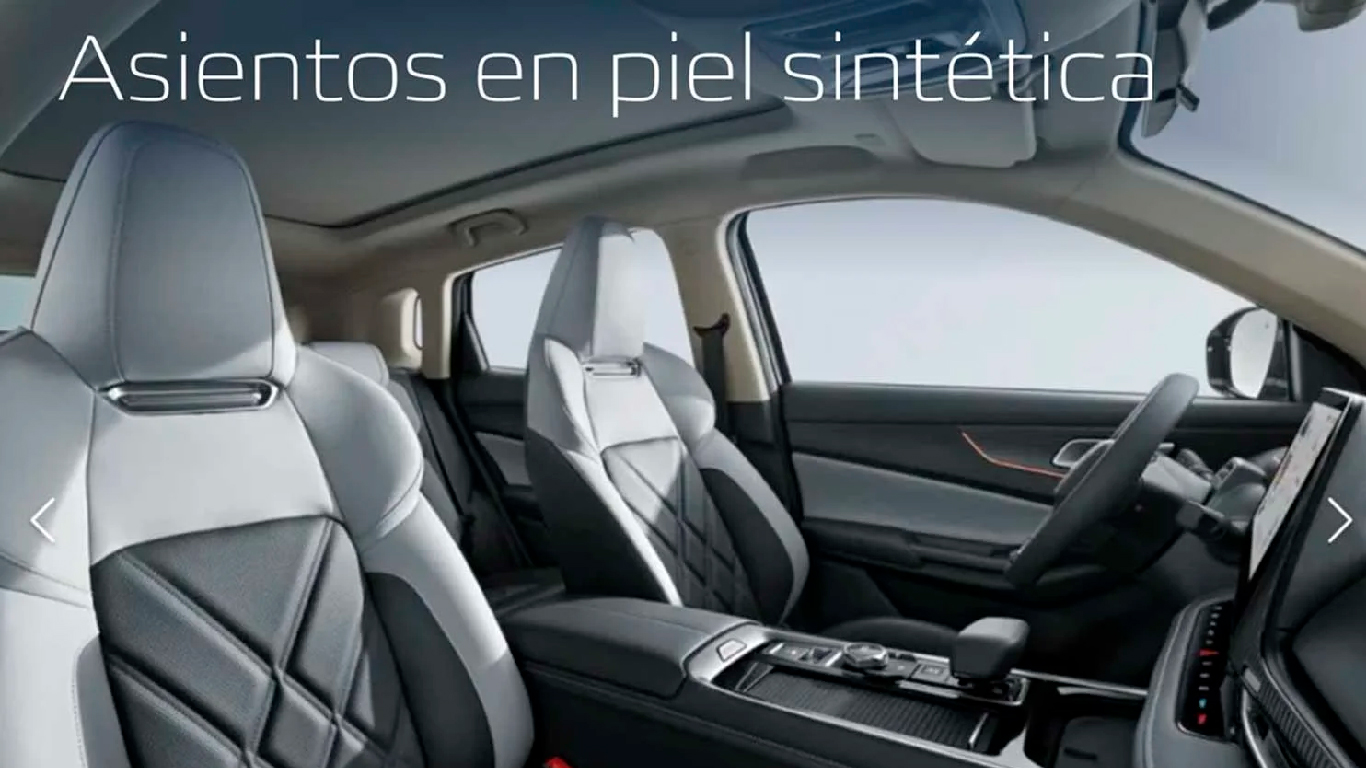 cs55-plus-idd-interior-2